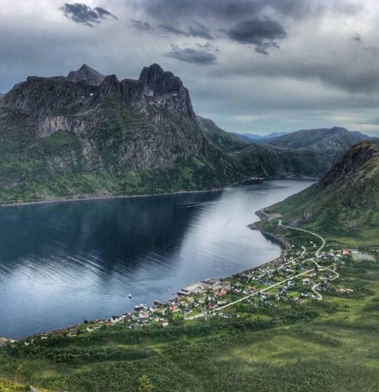 Fjordgard Leilighet A Διαμέρισμα Εξωτερικό φωτογραφία